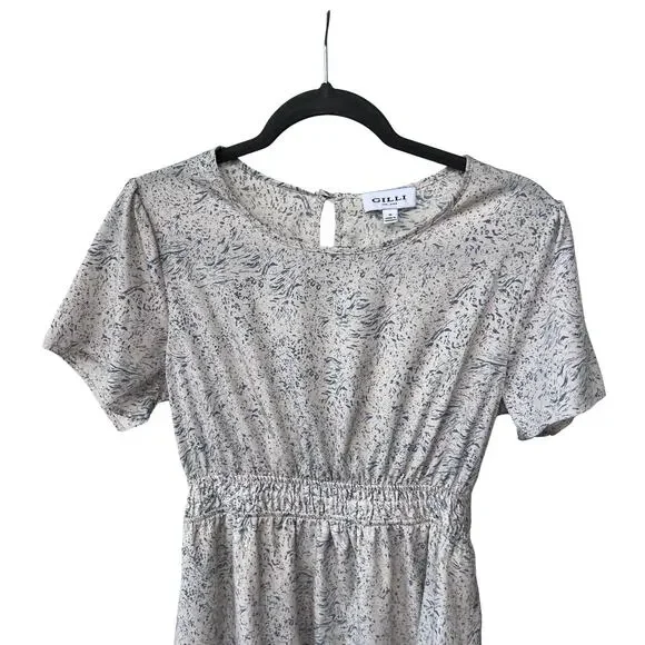 Gilli Abstract Blue White Print Short Sleeve Mini Dress Ruffle Hem Women’s M - Picture 3 of 8